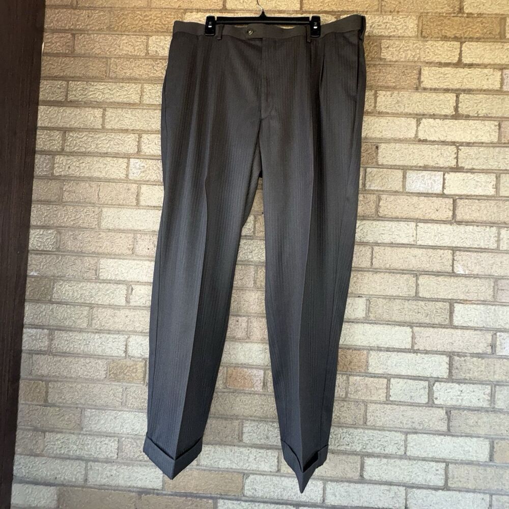 Savane Select Edition Men's Gray Herringbone Pleated Straight Leg Pants 40x30